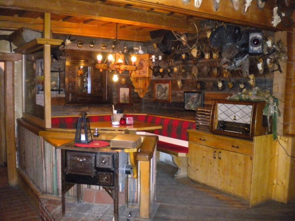 Gaestehaus Sagmeister Bed and Breakfast Bad Kleinkirchheim Exteriör bild