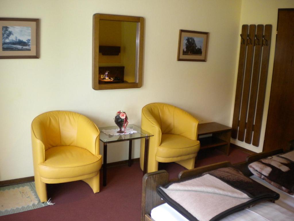Gaestehaus Sagmeister Bed and Breakfast Bad Kleinkirchheim Rum bild